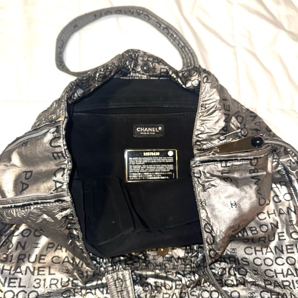 Chanel 31 Rue Cambon Shoulder Bag - Picture 16 of 16